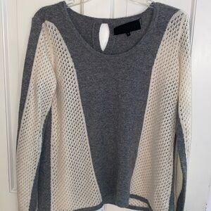 Quinn NWOT 100% cashmere gray ivory color block scoop neck sweater Sz M
